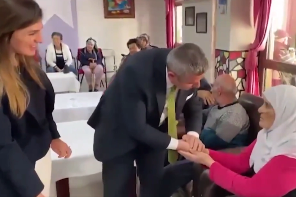 Aile'den 'Ramazan'da 384 bin hane ziyareti