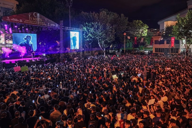 Ceza ile 19 Mayıs coşkusu