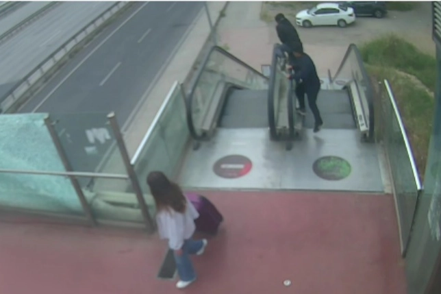 Kocaeli'de gençlerin davranışı pes dedirtti!