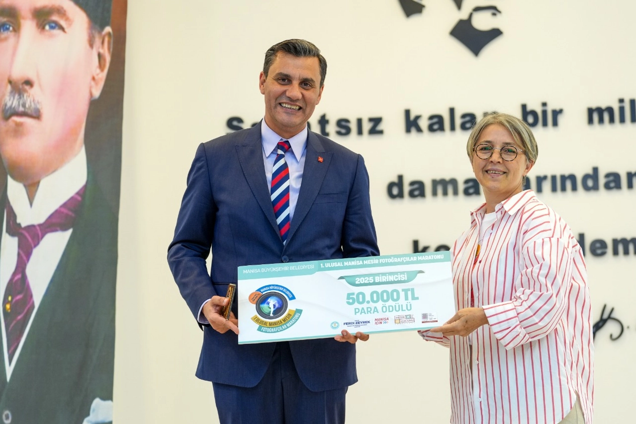 Manisa'da mesir fotoğrafçıları ödüllendirildi
