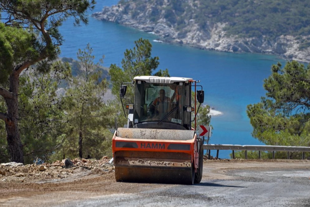 Mersin Büyükşehir’den Yeşilovacık yoluna konforlu dokunuş