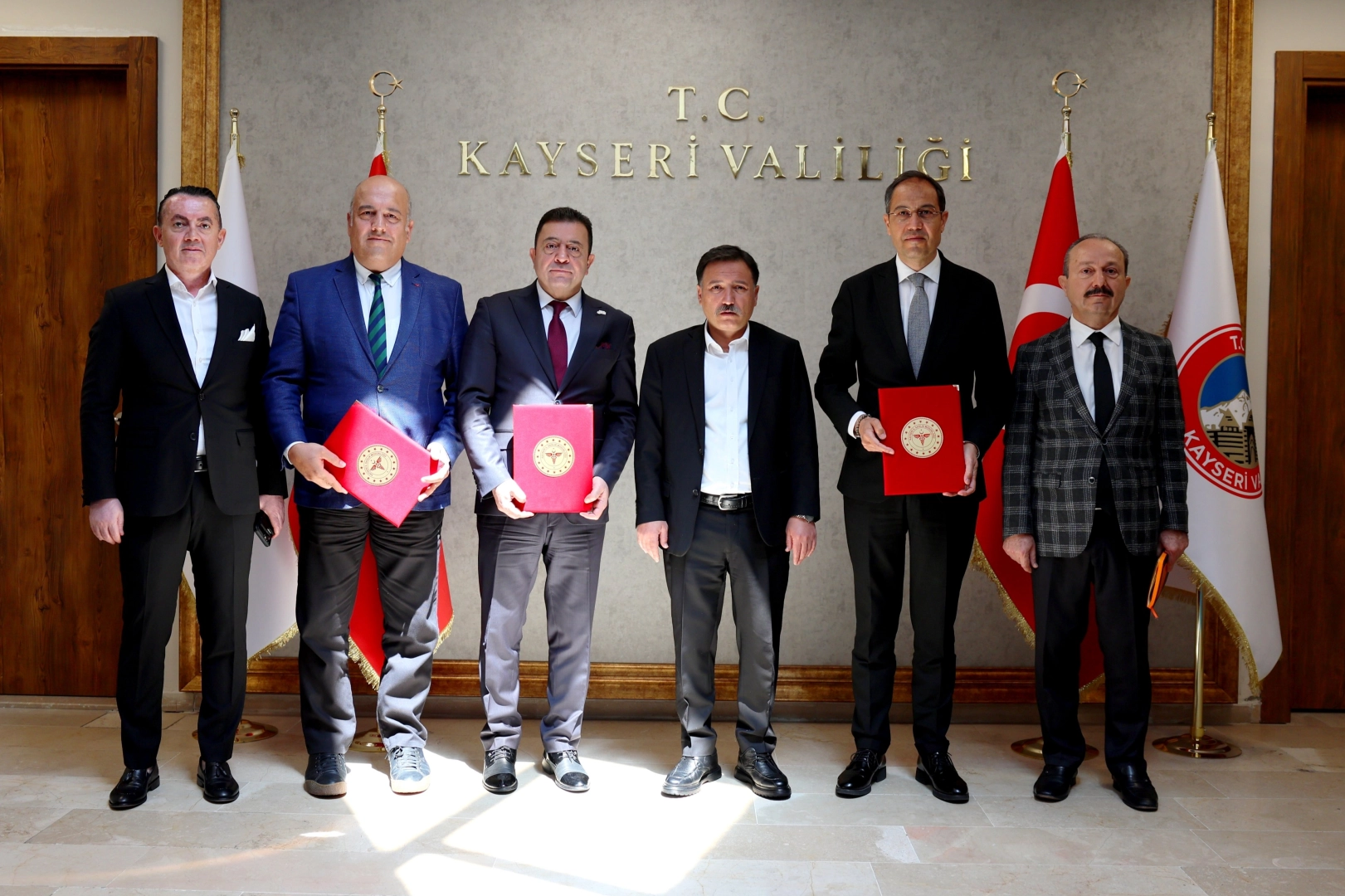 Sağlık yatırımına Kayseri OSB'den büyük destek