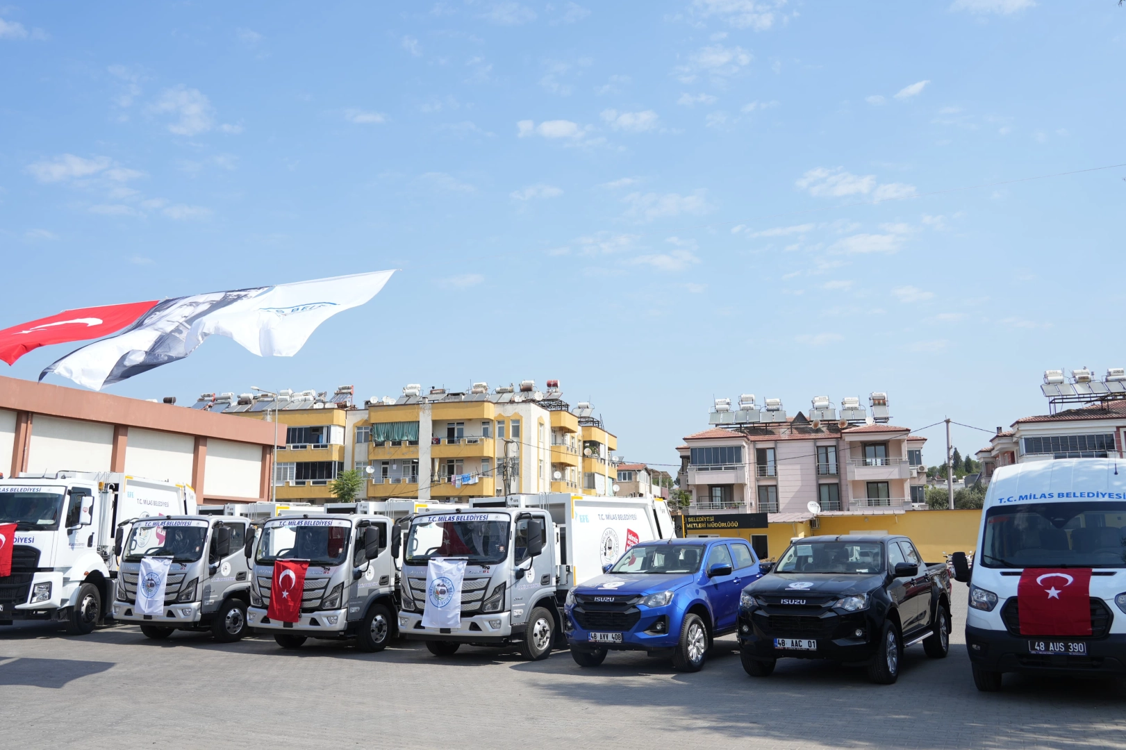 Muğla'da Milas Belediyesi araç filosunu güçlendiriyor