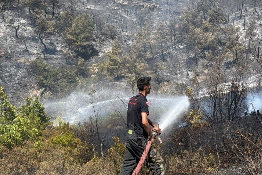 Kocaeli itfaiyesi Bursa’ya desteğe koştu