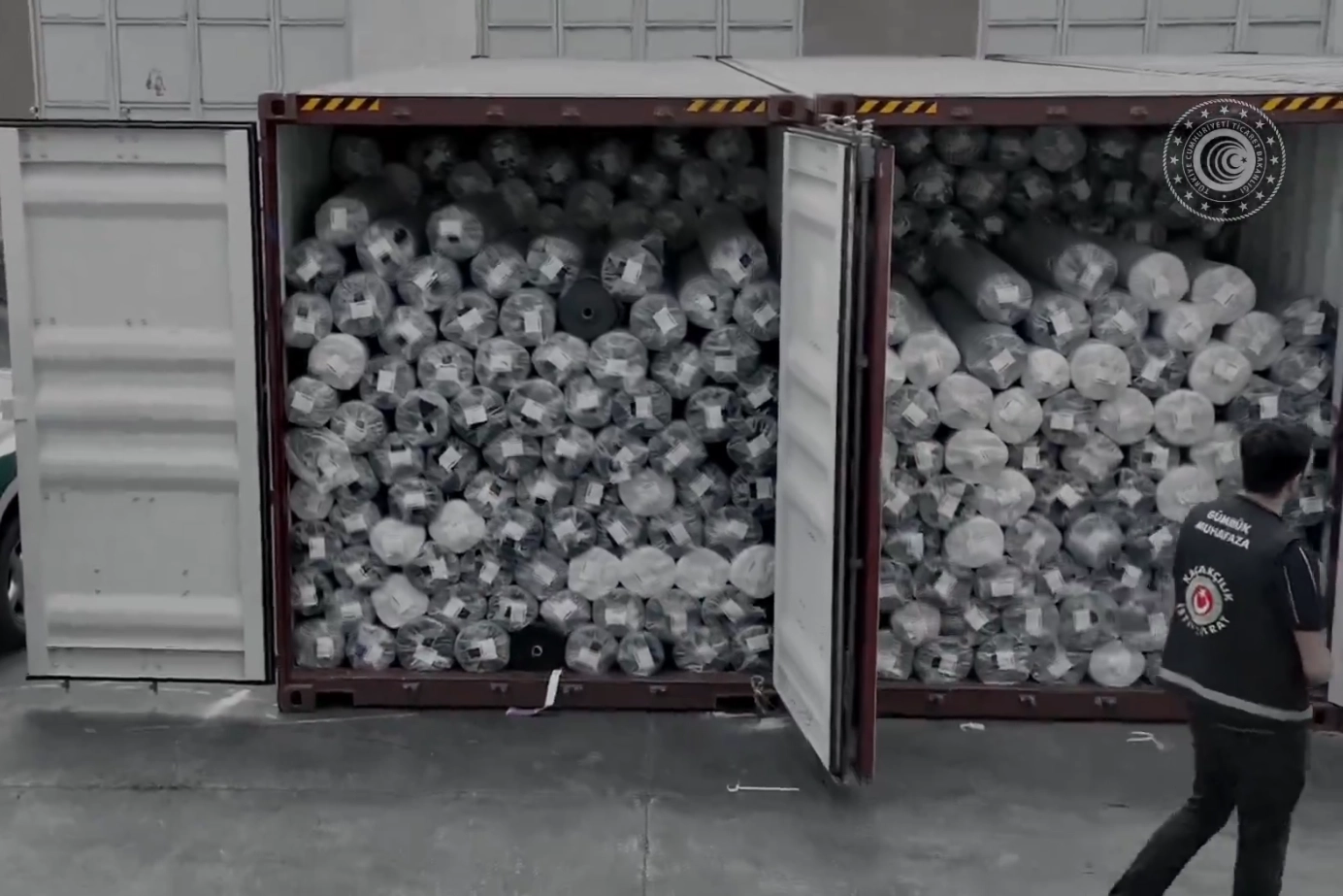 Gümrüklerde kaçakçılığa geçit yok! 7 ayda 42 milyar liralık kaçak eşya yakalandı